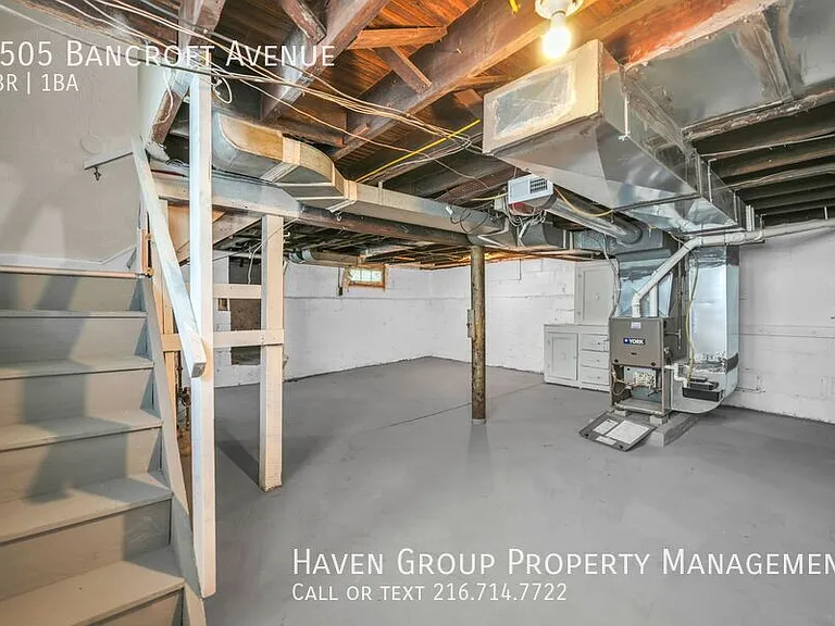 8505 Bancroft Ave — Photo 21