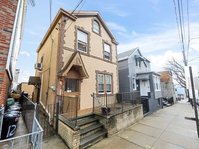 1220 Morris St, Union City, NJ, 07087