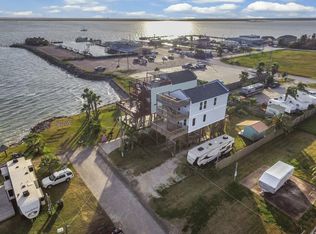 1432 8th St, San Leon, TX 77539