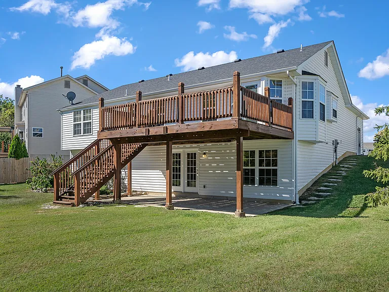 175 Shadow Pointe Dr — Photo 34