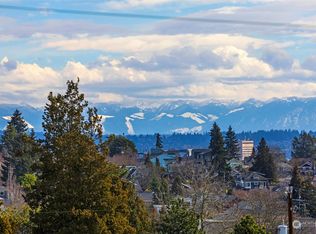 4124 Linden Ave N #C, Seattle, WA 98103