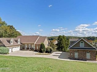 234 Pinoak Dr, Rockwood, TN 37854