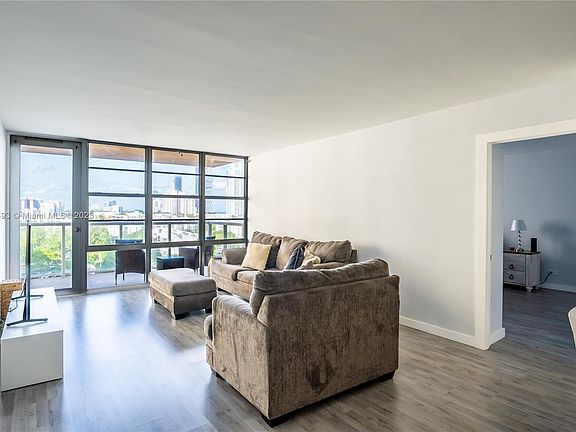 5th image of 230 174th St APT 1107