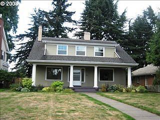 2nd image of 4116 SE Oak St