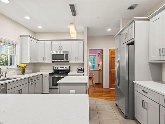 5th image of 11544 Wightman Ln
