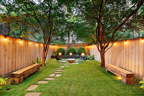 Sold by Compass | media 10