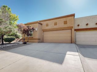 2242 Cortina Loop SE, Rio Rancho, NM 87124