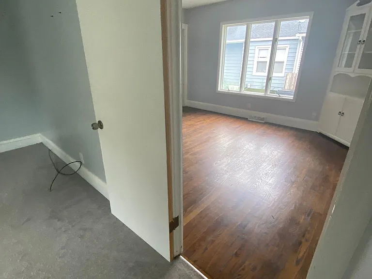 16917 Larchwood Ave — Photo 45