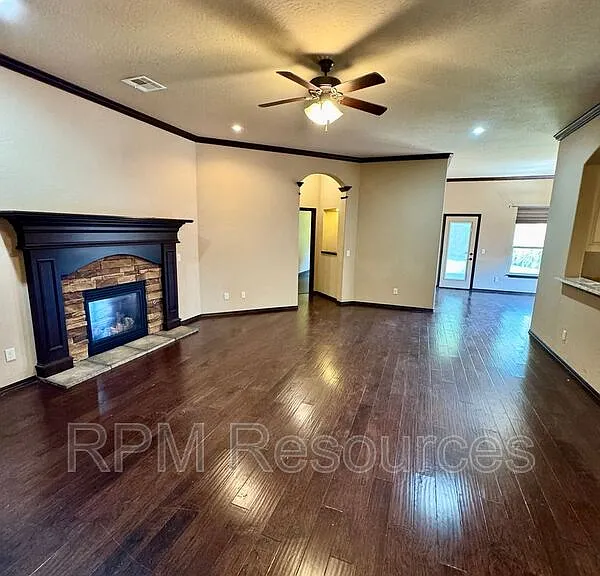 3121 SW 136th Ter — Photo 5
