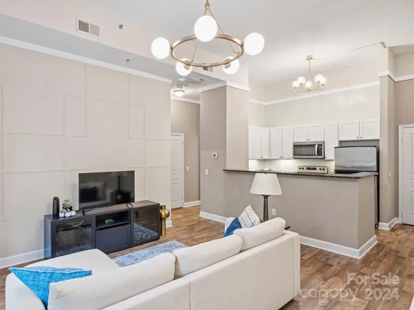 1315 East Blvd Unit 223, Charlotte, NC 28203
