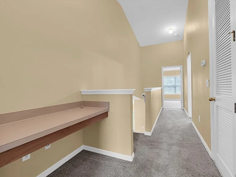 9624 Carlsdale Dr — Photo 19