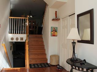 12 Rozalyn Ln, South Amboy, NJ 08879