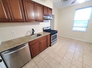 400 Jericho Tpke APT 4, New Hyde Park, NY 11040