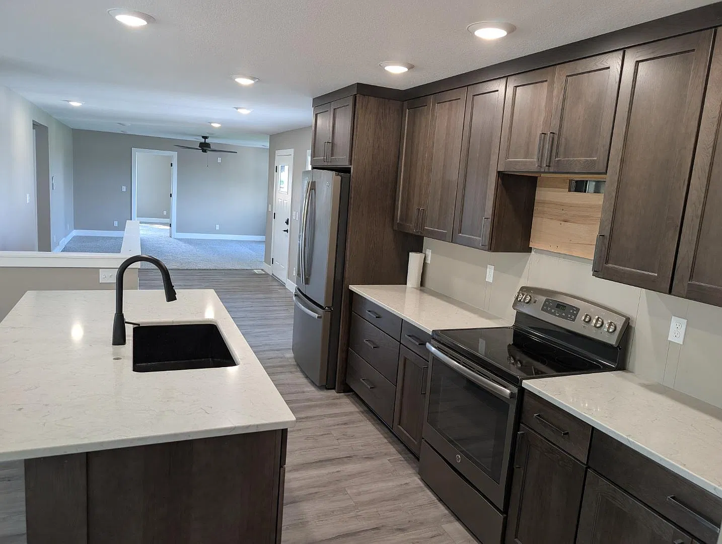 3766 N Center Point Rd — Photo 3