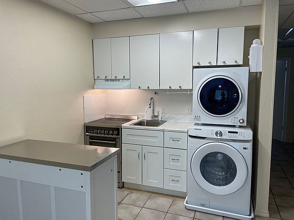 2nd image of 5712 Padre Blvd #1