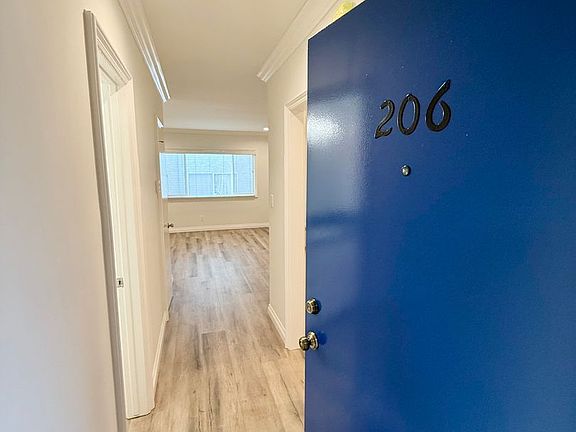 5th image of 1550 S Centinela Ave APT 206