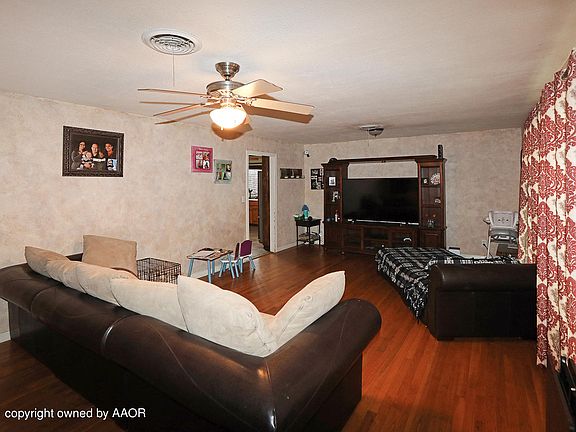 4th image of 3428 S Julian Blvd