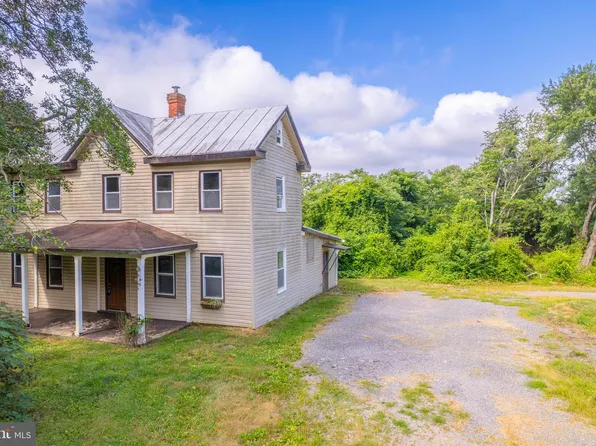 17308 Queen Anne Bridge Rd, Bowie, MD 20716