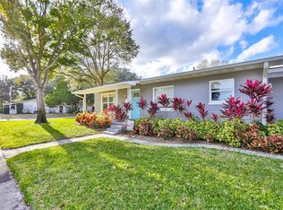 575 Northmoor Ave N, Saint Petersburg, FL 33702