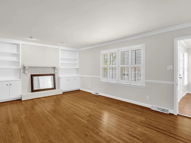 4205 Belvoir Dr — Photo 12