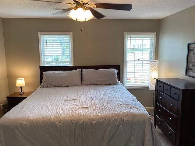 103 Wyeth Ln — Photo 13
