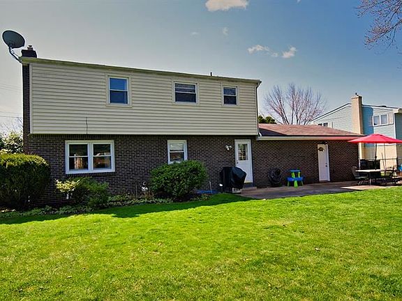 4th image of 207 Greenwood Dr