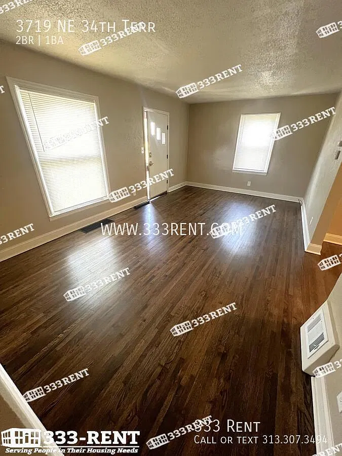 2 bed, 936 sqft, $1,445 — Photo 3