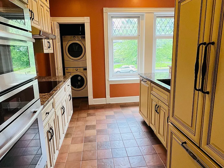 507 Delaware Ave — Photo 13