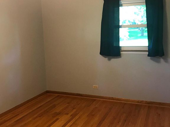 2nd image of 5239 Meyer Dr