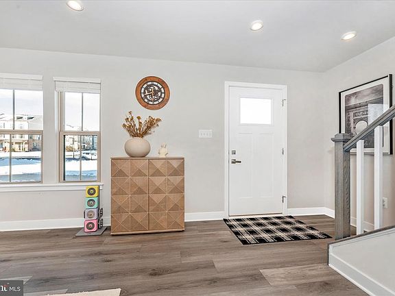 4th image of 3727 Stone Barn Dr