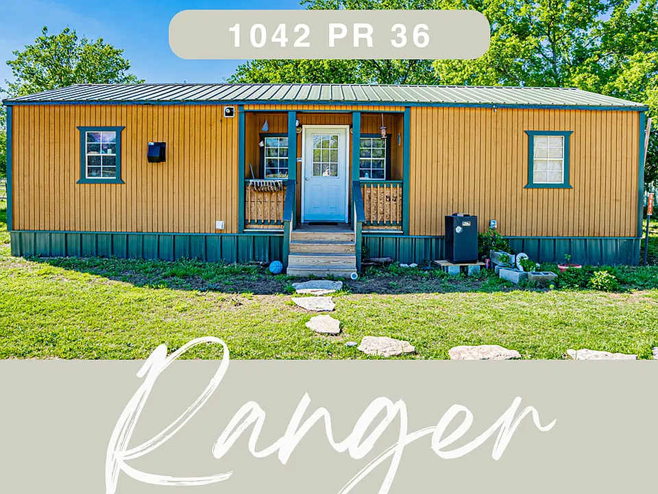 1042 Private Road 36 Gln