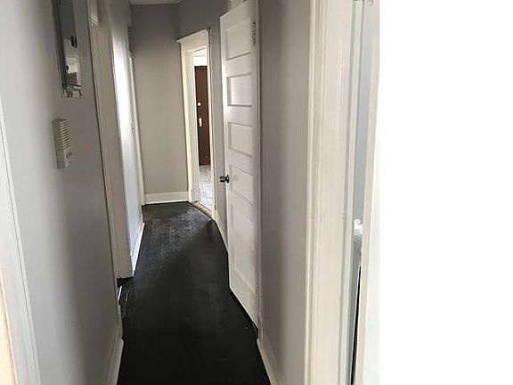 5th image of 63 Cliff Ave APT 2