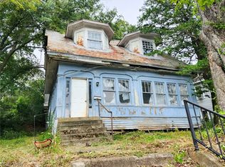 103 Circle Ave, Spencer, WV