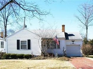 2727 Crescent Blvd, Dayton, OH 45409