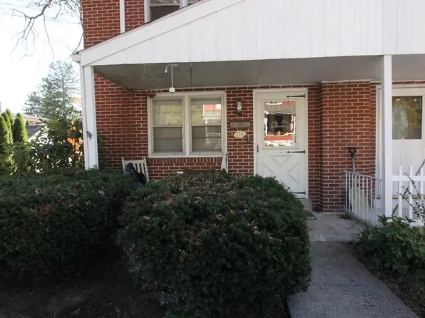 114 Green St, Souderton, PA 18964