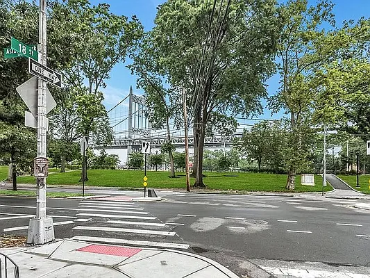 Rented by E Realty International Corp | media 21