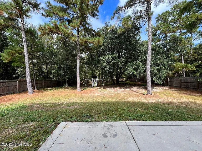 188 Sandy Springs Rd — Photo 44