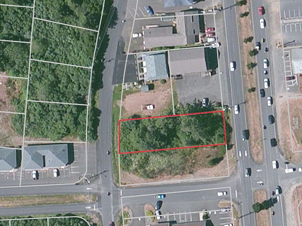 2nd image of 805 Point Brown Ave SW
