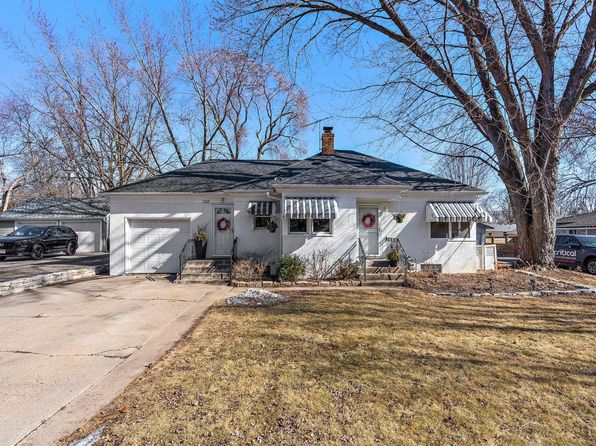 208 11th St S, Hudson, WI 54016