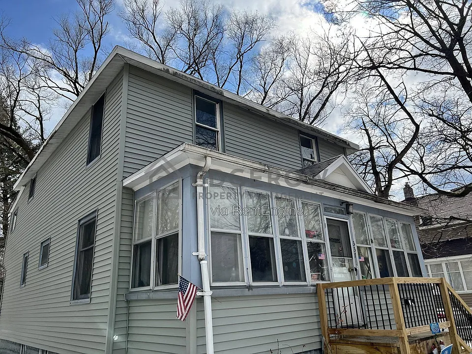 337 Mason Ave #2