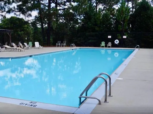 160 Hunters Rdg, Cameron, NC 28326