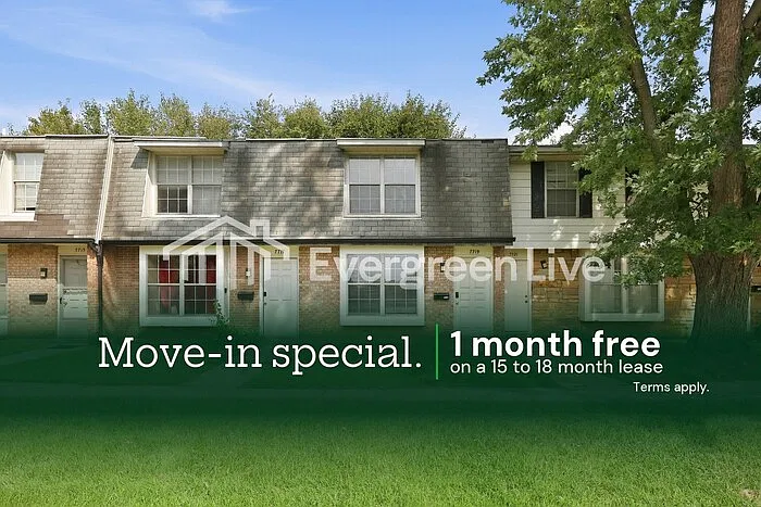 2 bed, 1.5 bath, 1094 sqft, $995 — Photo 1