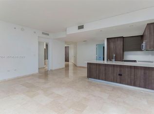 68 SE 6th St #1311, Miami, FL 33130