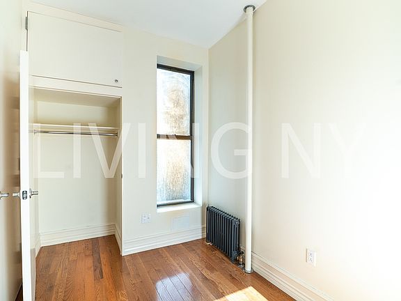 5th image of 10 W 103rd St #Cc1