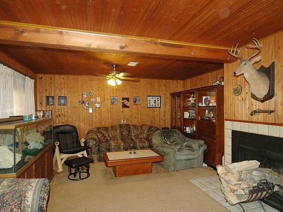  The living room is 21x16,  homeowners took in the garage to create one big living area, plenty of room for family gatherings!