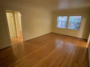 921 1st Ave W #112, Seattle, WA 98119