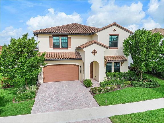 4th image of 8595 E Baypoint Circle