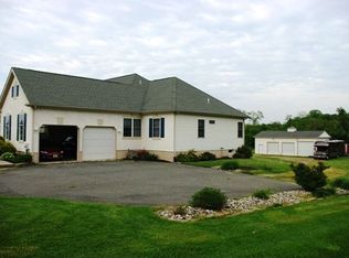 32 Two Penny Run, Woodstown, NJ 08098