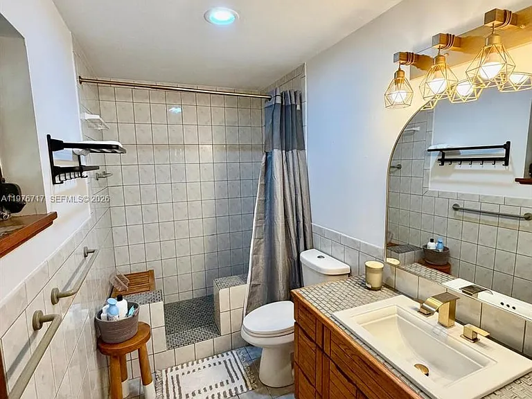 1615 Harbor Dr — Photo 29