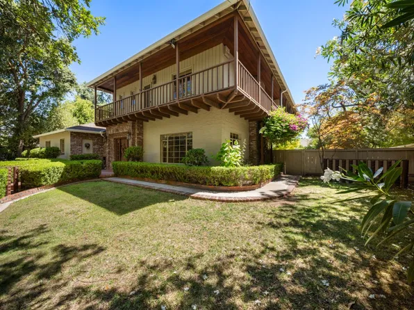 300 El Rio Ave, Modesto, CA 95354